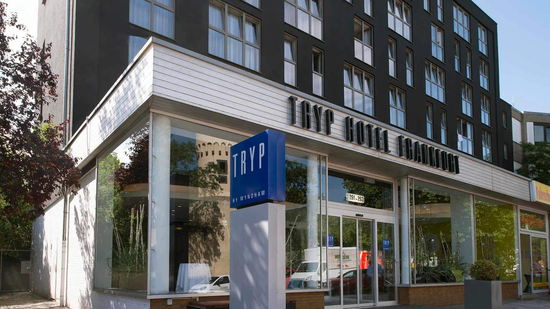 Tryp By Wyndham Frankfurt Hotel Frankfurt am Main